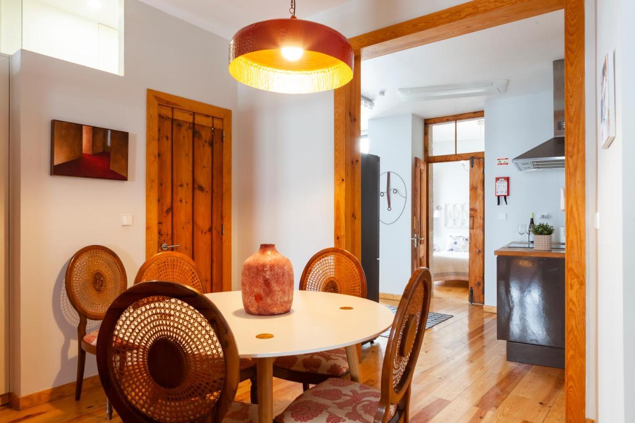 Alfama Terrace Apartment With Authentic XVIII Tiles And Historic Notes 3 Bedrooms & 2 Bathrooms Ac Lisboa Ngoại thất bức ảnh