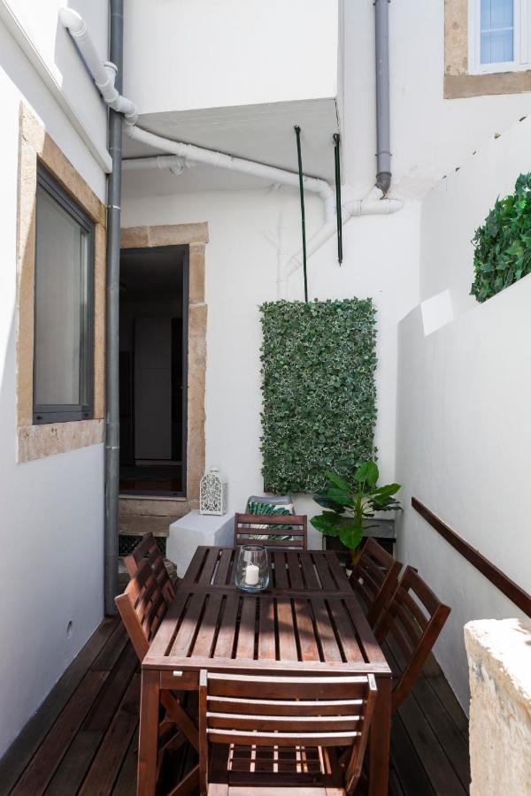 Alfama Terrace Apartment With Authentic XVIII Tiles And Historic Notes 3 Bedrooms & 2 Bathrooms Ac Lisboa Ngoại thất bức ảnh