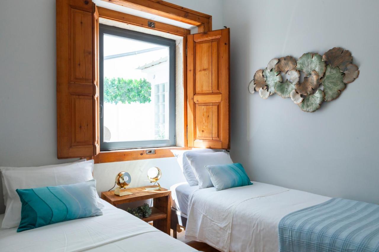 Alfama Terrace Apartment With Authentic XVIII Tiles And Historic Notes 3 Bedrooms & 2 Bathrooms Ac Lisboa Ngoại thất bức ảnh